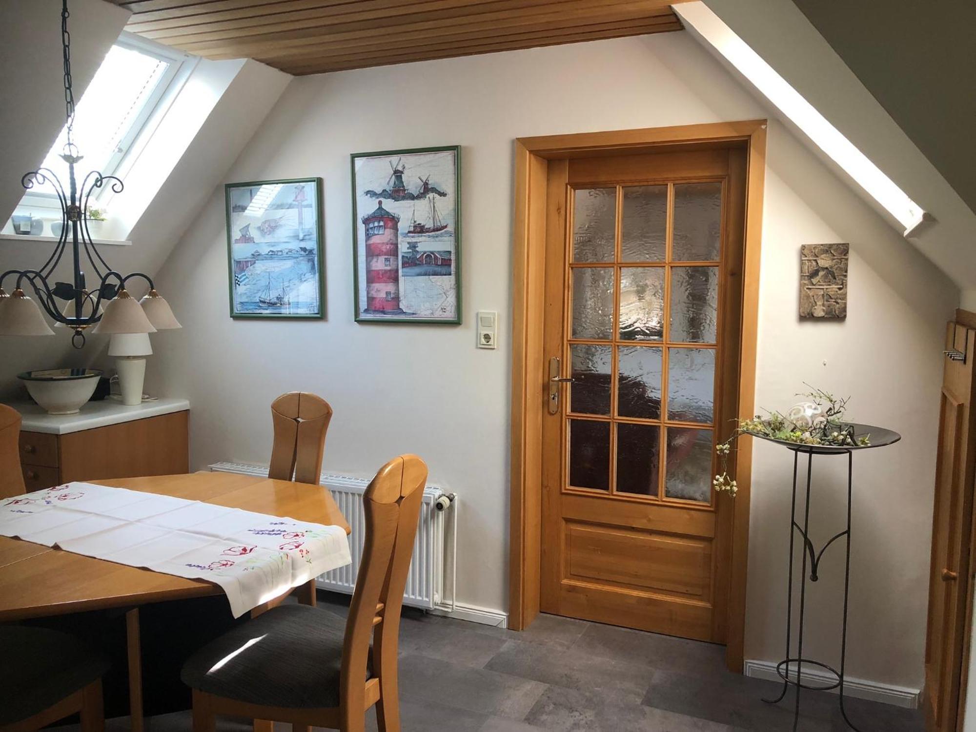 Wohlfuehlen In Gepflegter 70 Qm Oberwohnung Marienhafe Extérieur photo